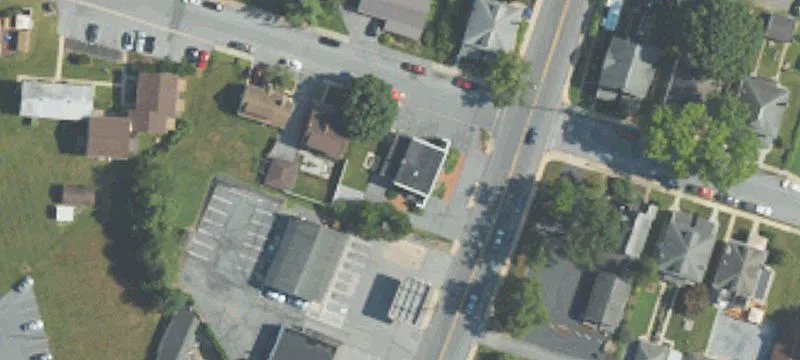 100 7th St