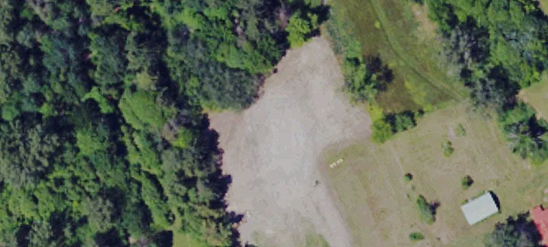 7394 7410th W Lk Rd