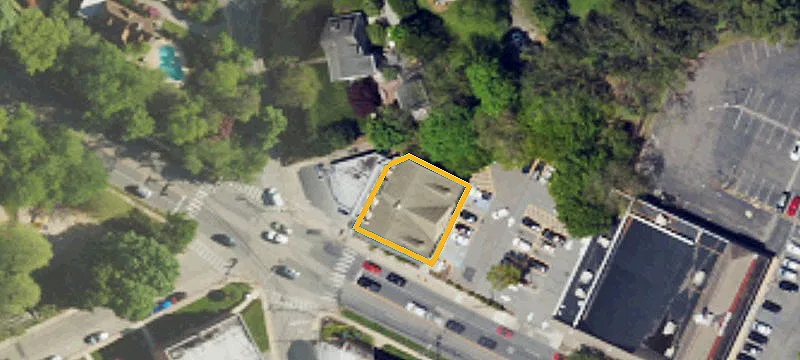 949 Montgomery Ave