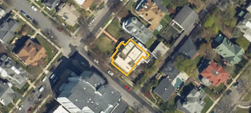 600 Clay Ave