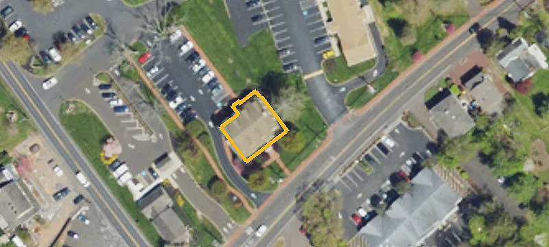 1113 General Washington Mem Blvd, Unit D