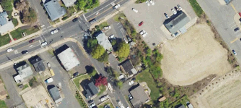 905 Bristol Pike