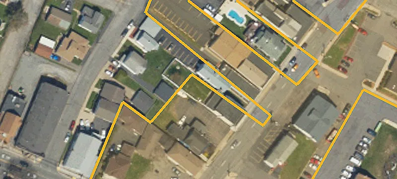 288 Main St