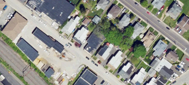 221 Main St
