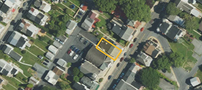 411 Main St