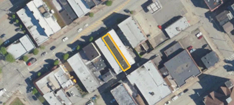 222 8th Ave