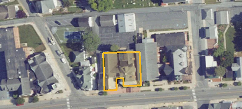 114 Main St