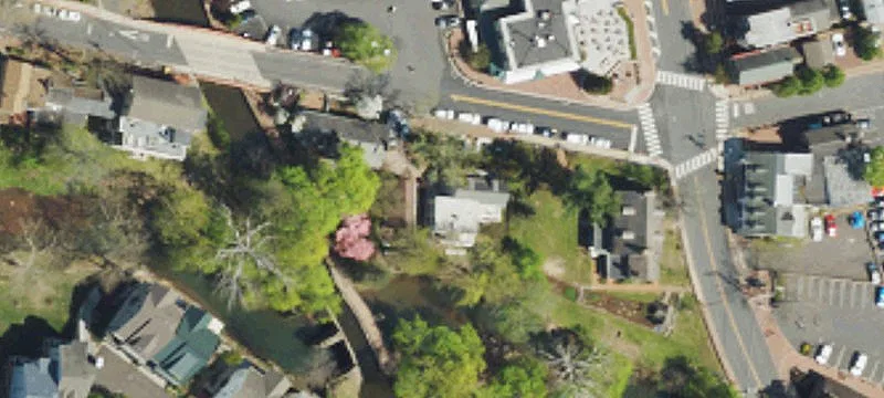 15 Fry St