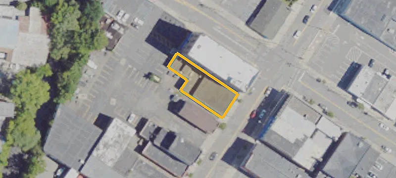 37 39th N Main St
