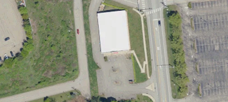1737 Golden Mile Hwy