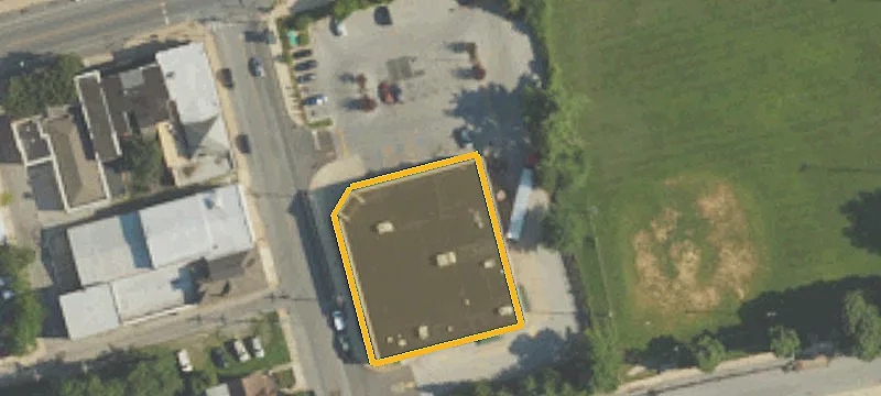 806 Lincoln Hwy