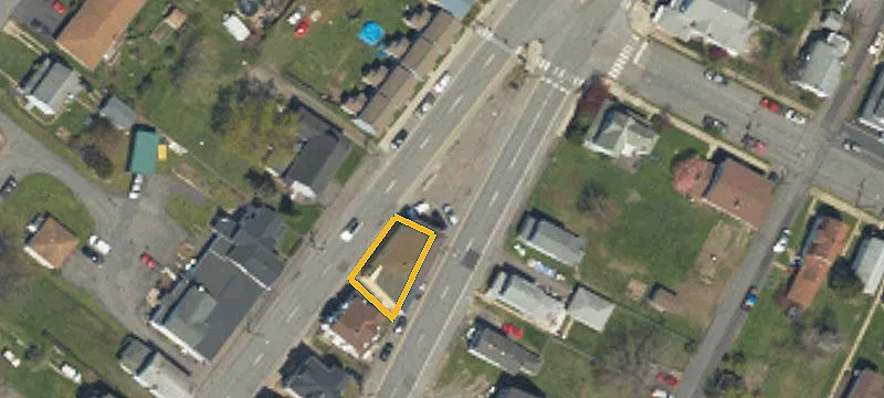 215 Main St