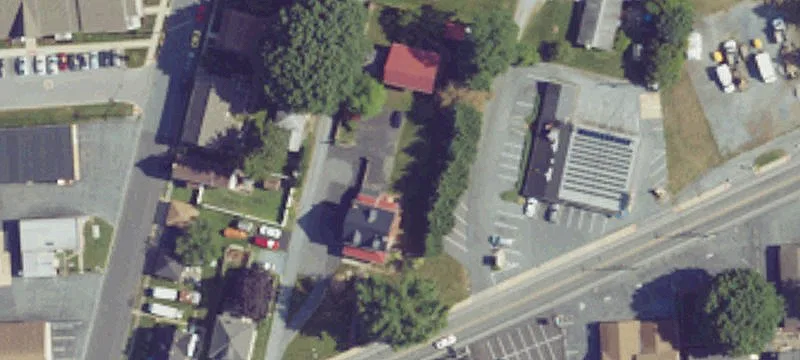 410 Main St
