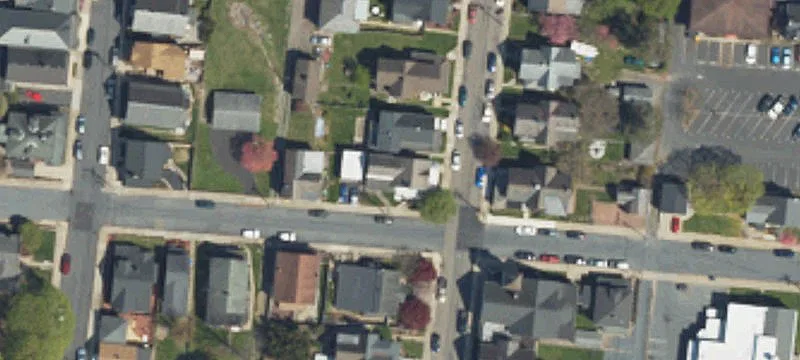 138 2nd St