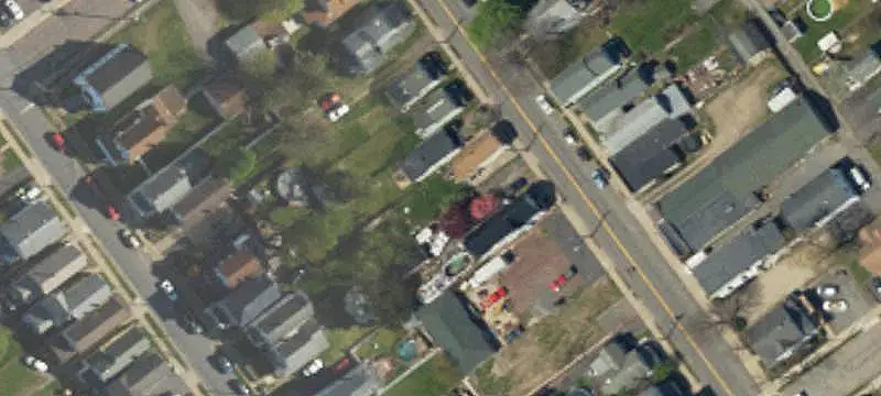 390 Bennett St