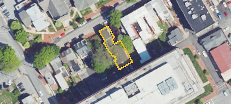 220 Gay St