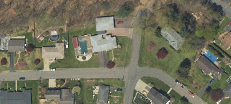 95 Maple Ln