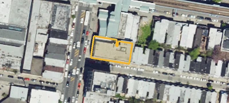 15 52nd St