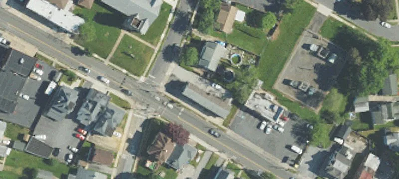 2711 Edgmont Ave