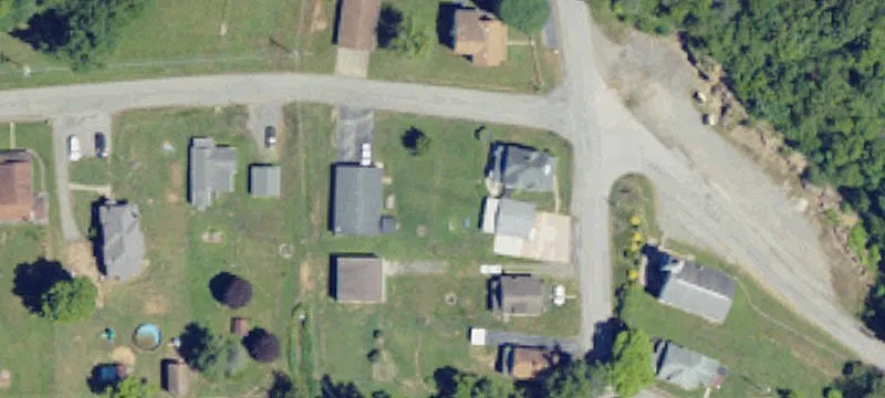 813 Clearfield Rd