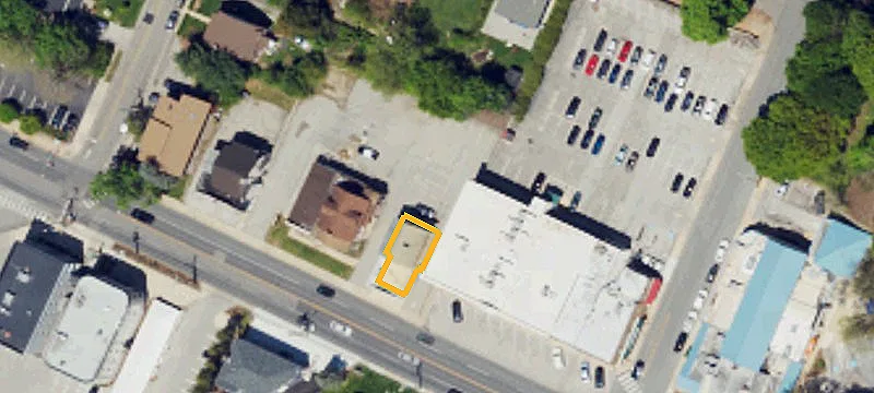723 Montgomery Ave