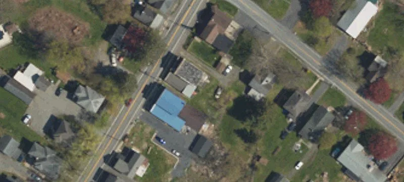 2467 Delaware Dr