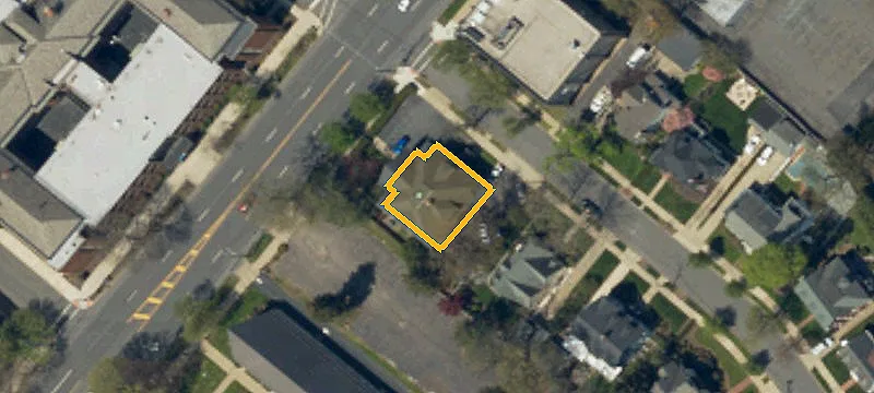 569 Wyoming Ave