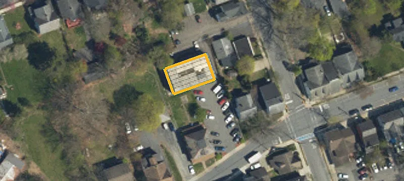 804 Sarah St