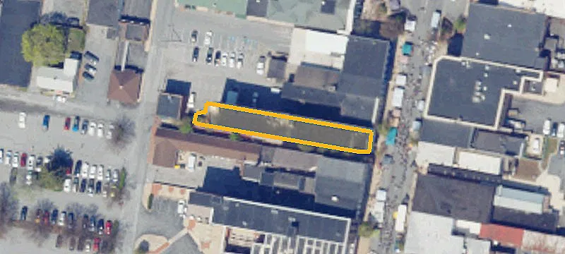 37 Main St