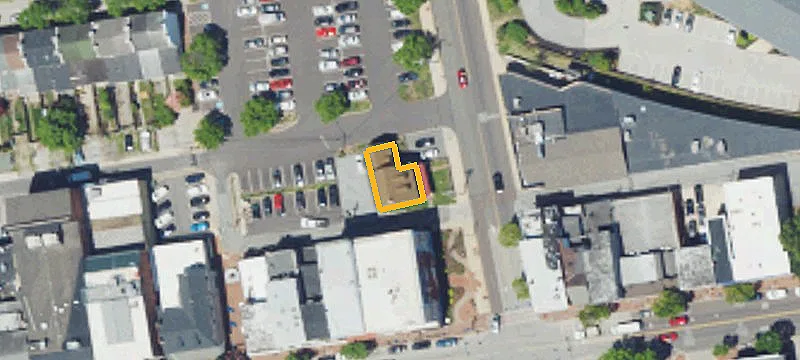 10 Main St