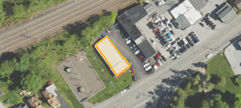 1001 Lancaster Ave