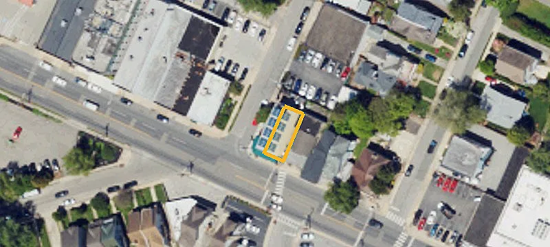 863 Montgomery Ave