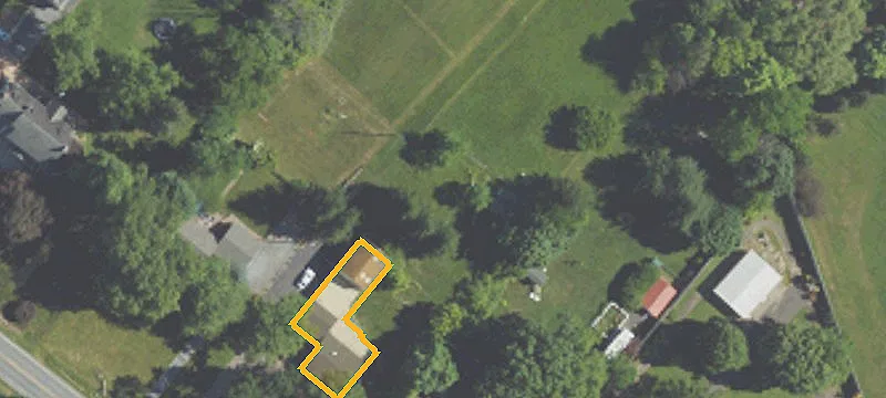 3453 Lanark Rd