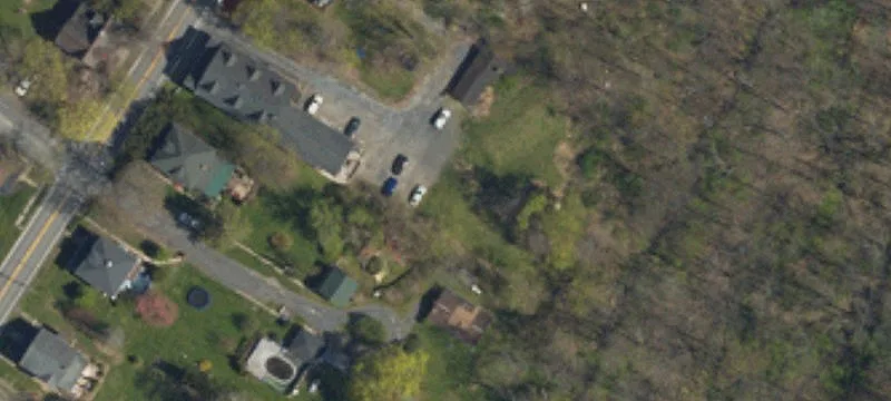 2379 Delaware Dr