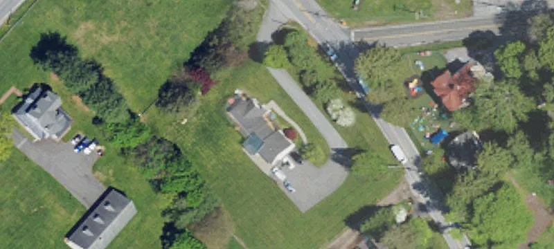 305 Valleybrook Rd