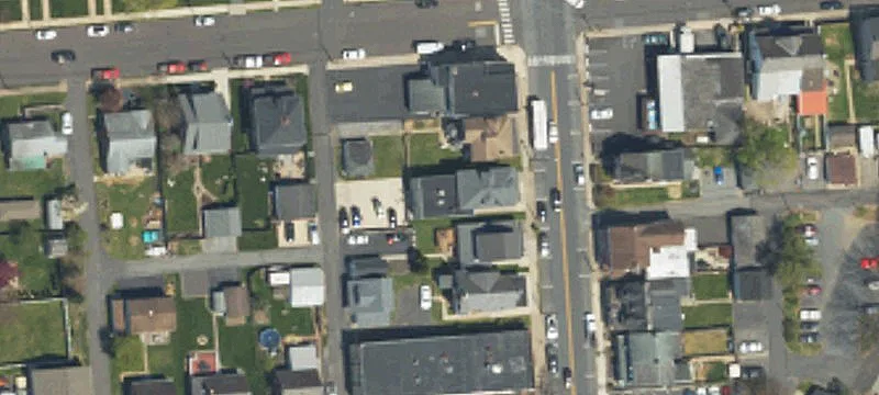 824 Main St