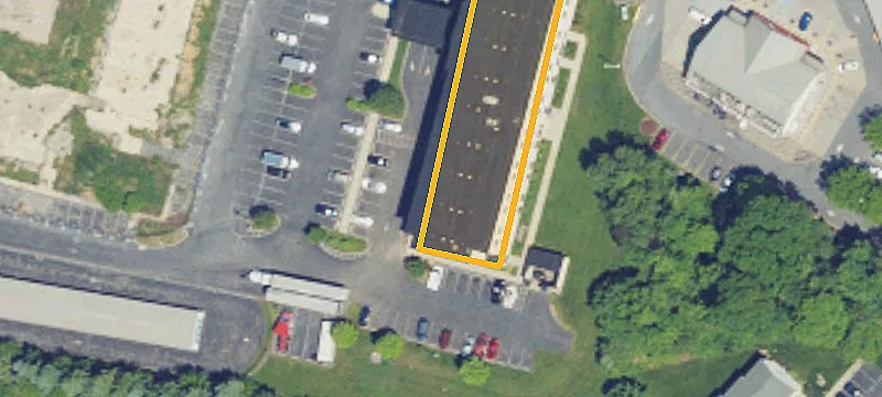 2110 Lincoln E Hwy