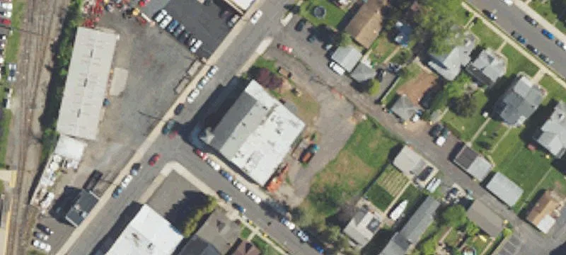 43 3rd St