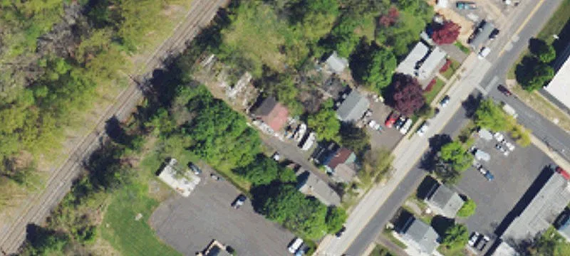 422 Davisville Rd