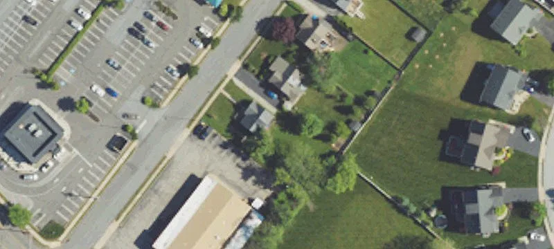 12 Wayne Ave