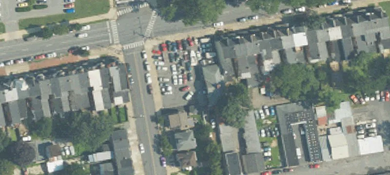 702 King St