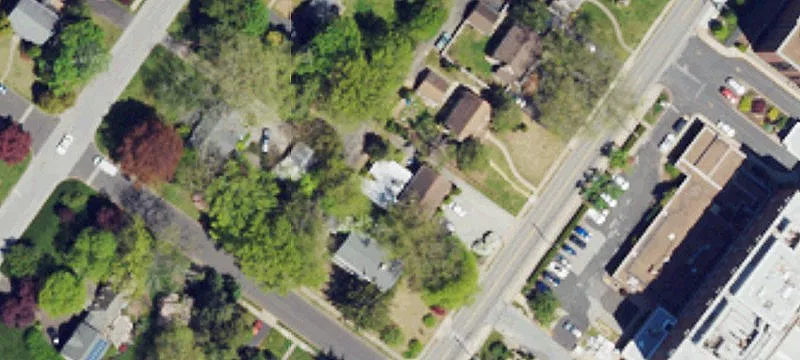 1208 Highland Ave