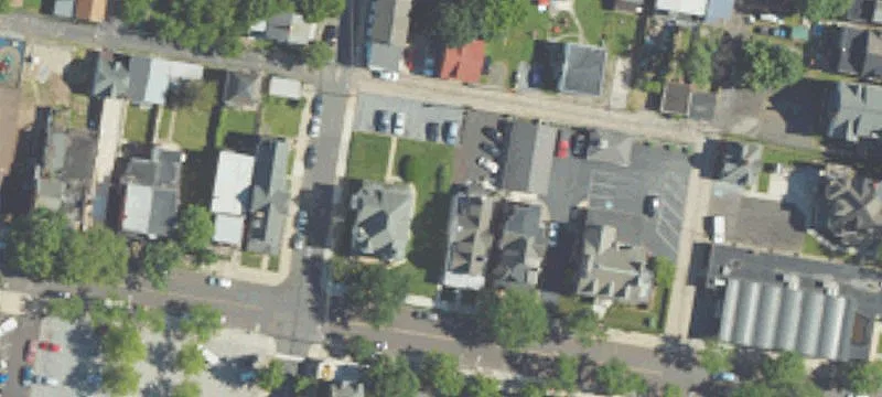 351 King St