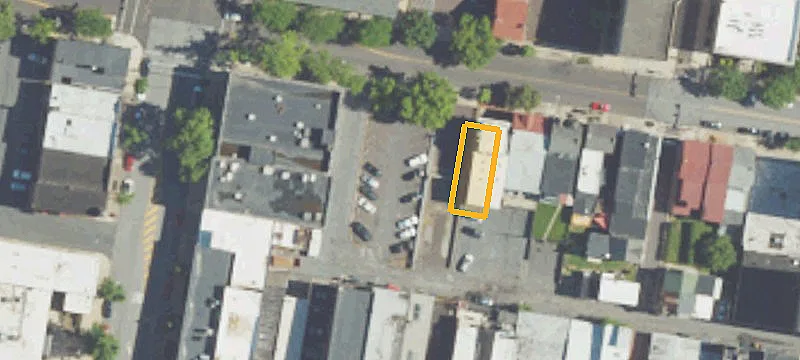 218 King St
