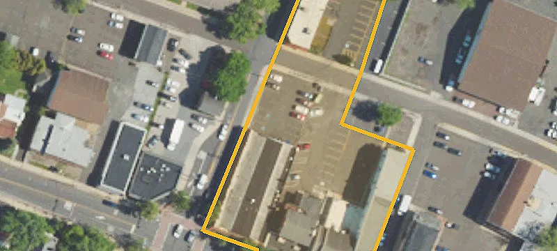 203 Walnut St