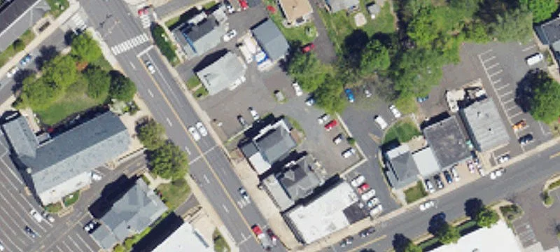 327 Easton Rd