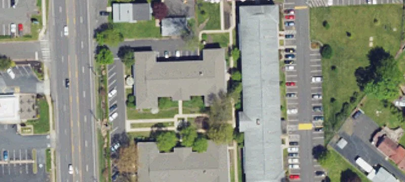 228 Easton Rd