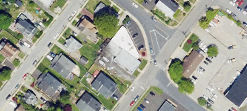 205 Roesch Ave