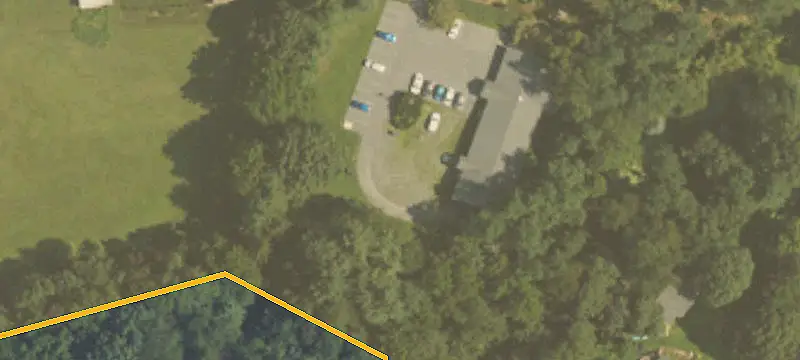 24 Woods Dr