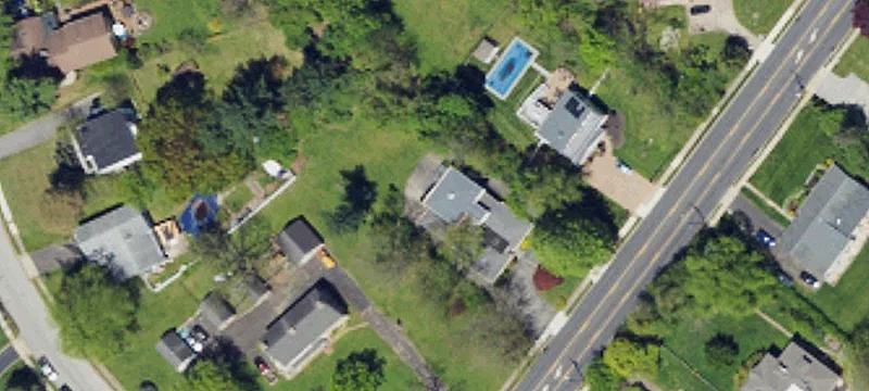1107 Paper Ml Rd